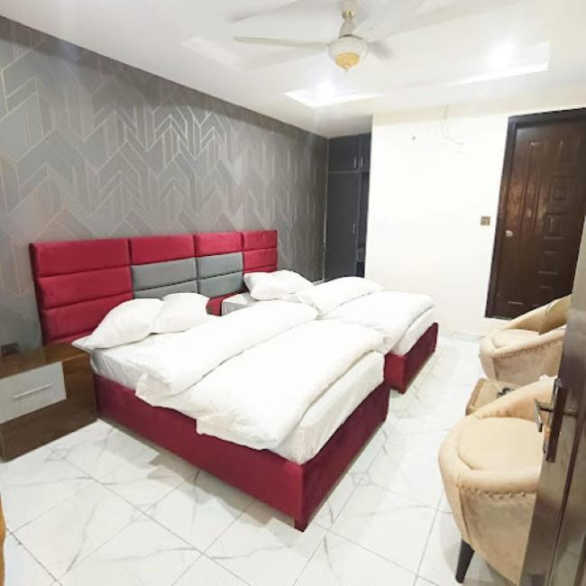 Hotel B R Lounge Multan Exterior foto